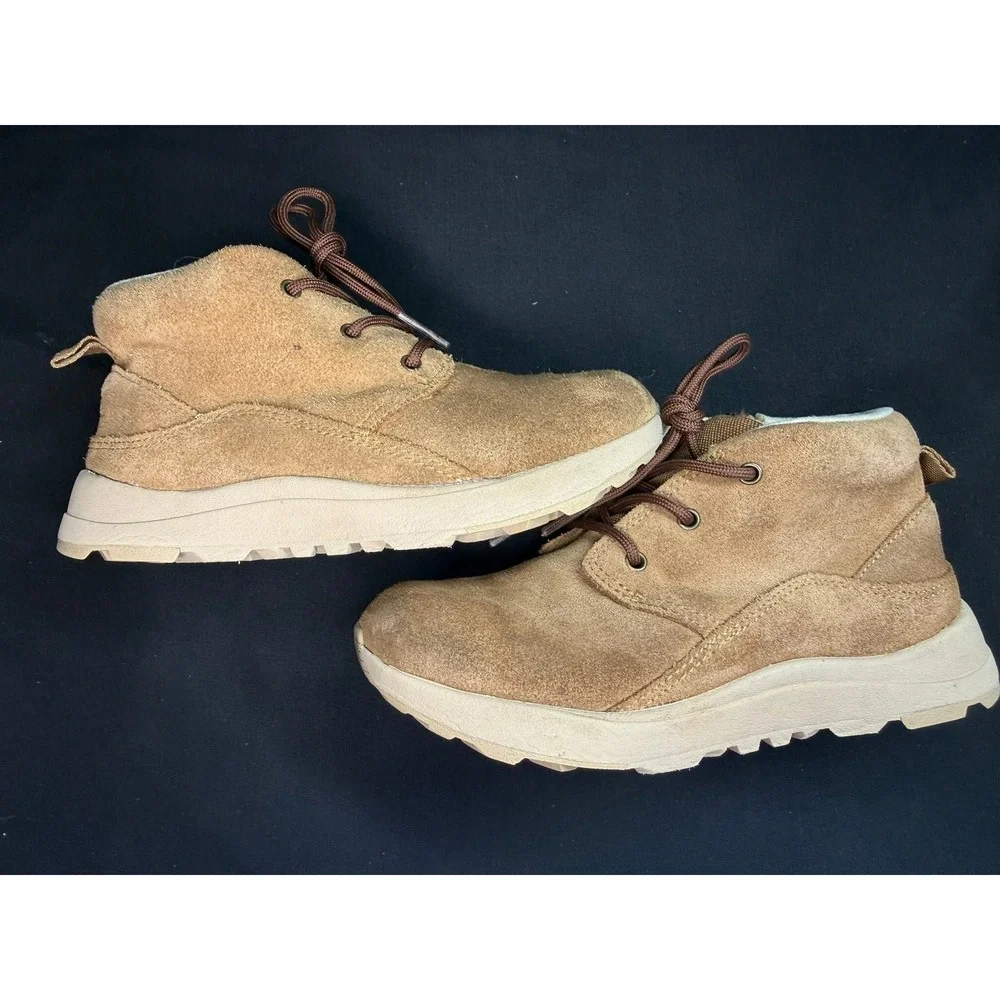 UGG Kids Canoe III Weather Chukka Suede Zip Up Lace Up‎ Boots Chestnut Suede